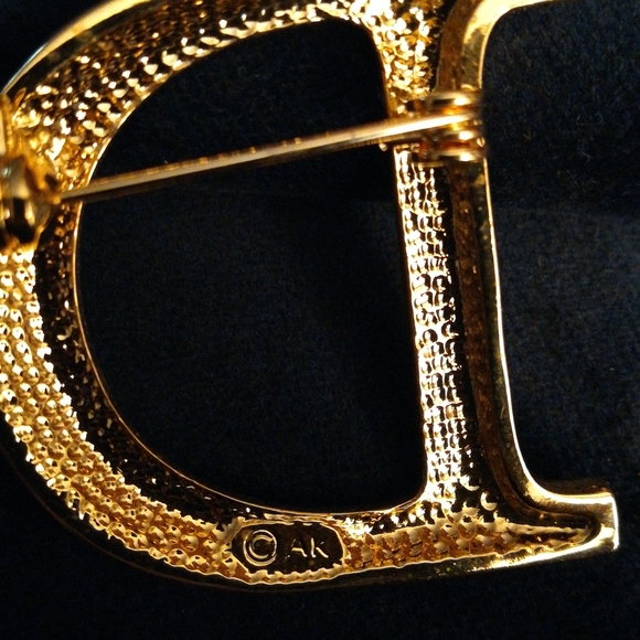 Vintage Anne Klein "D" Initial Pin - Picture 4 of 5